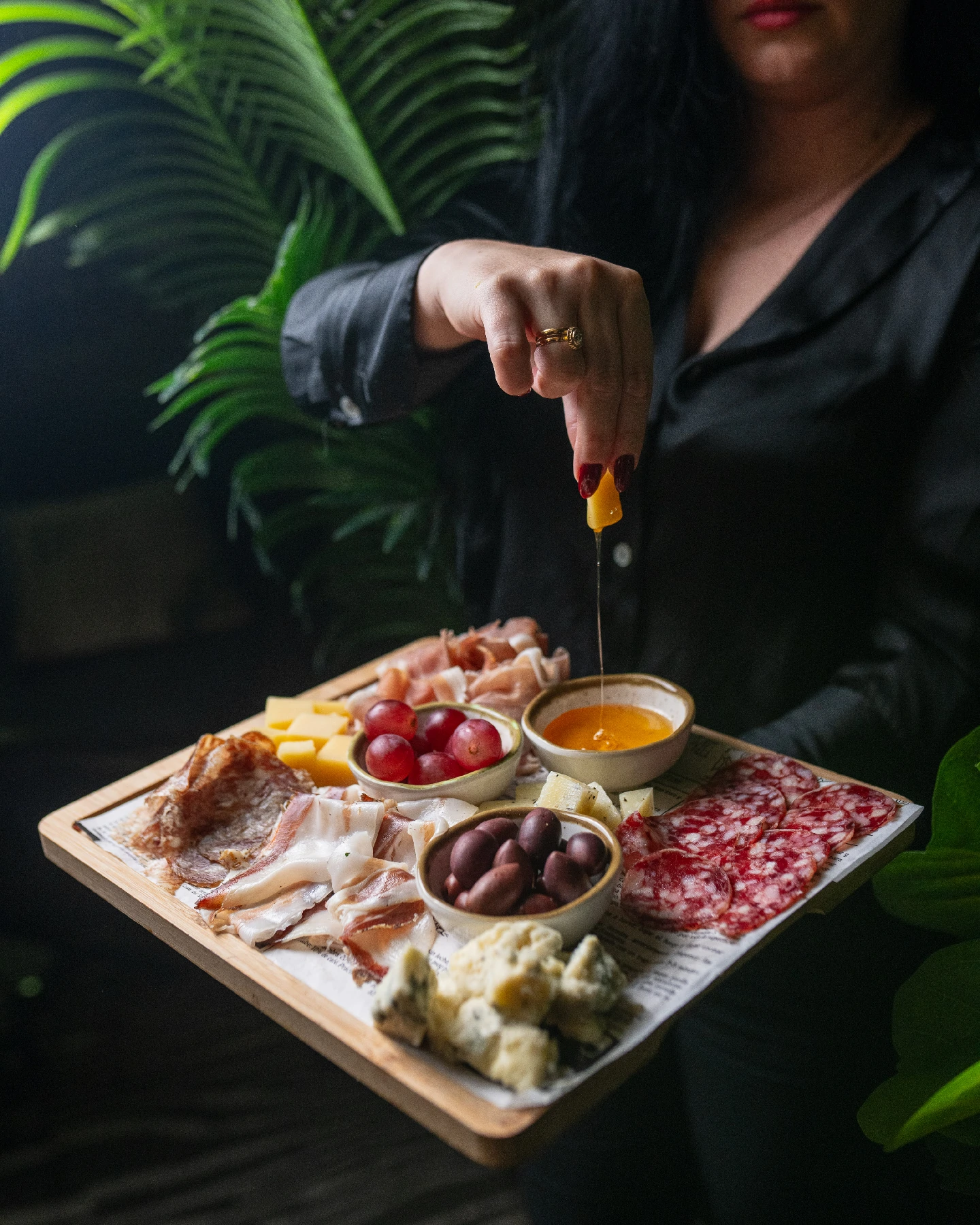 Tabla de embutido ibérico y queso canario